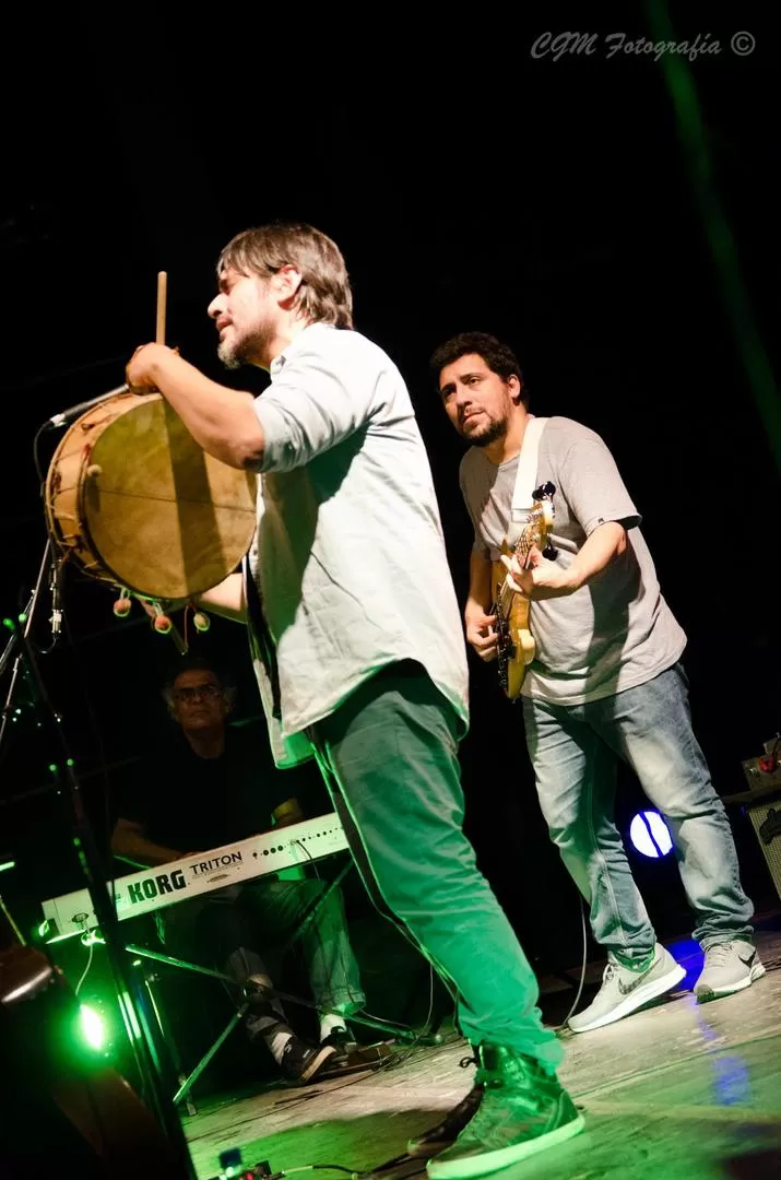 UN CAMINO COMÚN. Manolo Salguero y Leo Villagra actuarán en el Virla. CGM FOTOGRAFÍA.