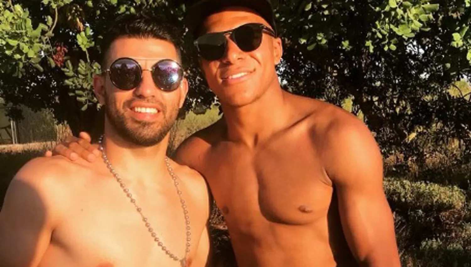 AMIGOS. Agüero y Mbappé.