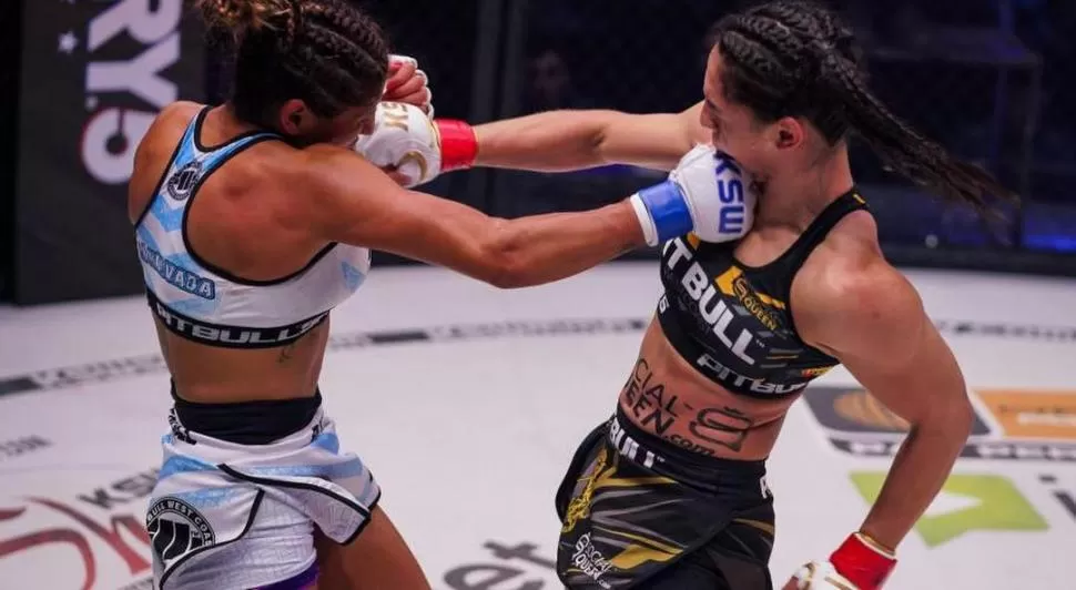 GOLPE POR GOLPE. En Polonia, Silvana sorprendió a la campeona de KSW, Ariane Lipski, que auguraba una victoria sencilla. 
