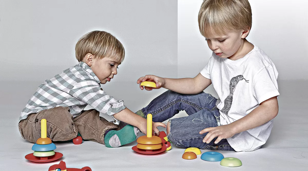 Por qué no hay que obligar a los hijos a compartir