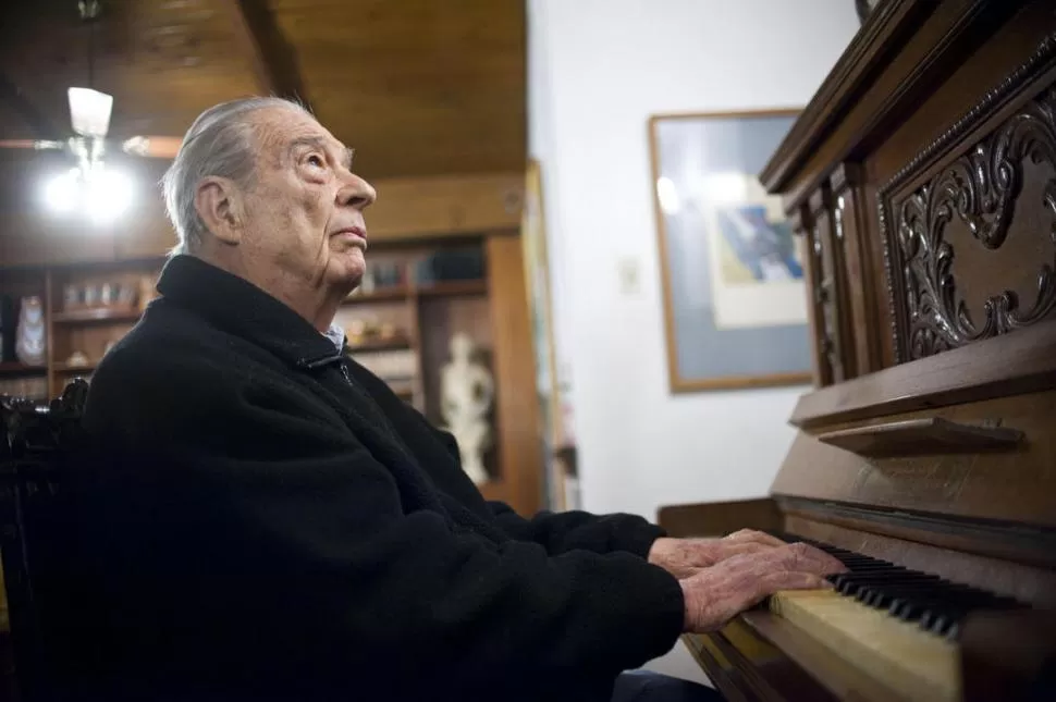 MANOS MÁGICAS. Se está filmando un documental sobre Luis Gentilini.  la gaceta / foto de Inés Quinteros Orio