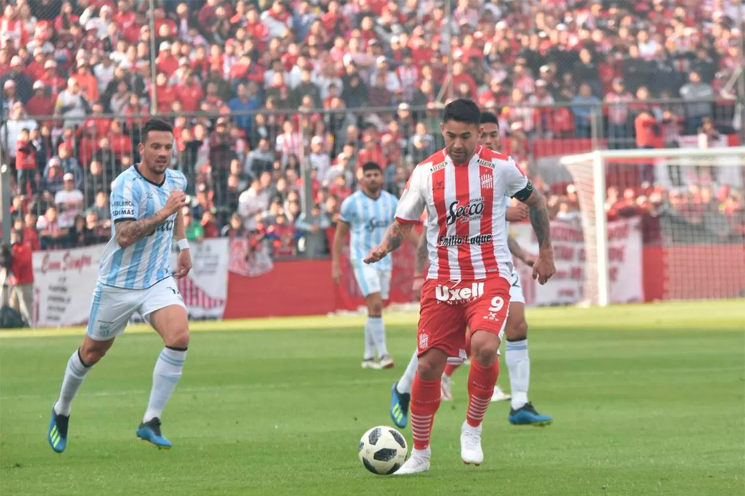 TRIUNFO SANTO. San Martín se quedó con el Clásico ante Atlético. (@CASMOficial)