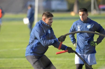 Clásico tucumano: Díaz, contra las cuerdas, jamás