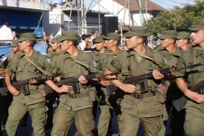 Cano y Bullrich dicen que el kirchnerismo ya recurrió a las Fuerzas Armadas en la frontera