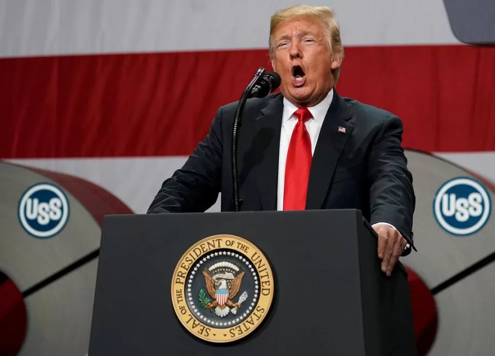 ENFURECIDO. Trump volvió a atacar a la oposición en el Parlamento y a calificar a los periodistas como enemigos.  reuters