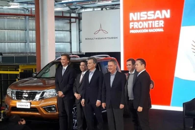 Macri le enrostró a la oposición que Scioli y Massa proponían lo mismo para las FF.AA