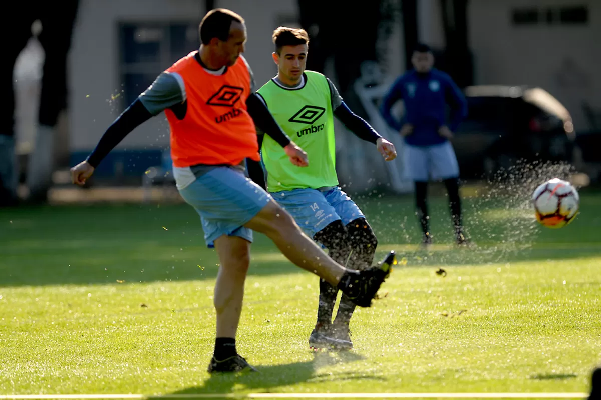 Matos y Noir entraron a la lista que presentó Atlético.