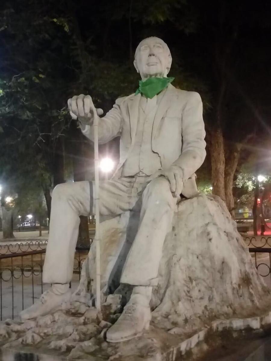 San Miguel de Tucumán amaneció salpicado por la ola verde