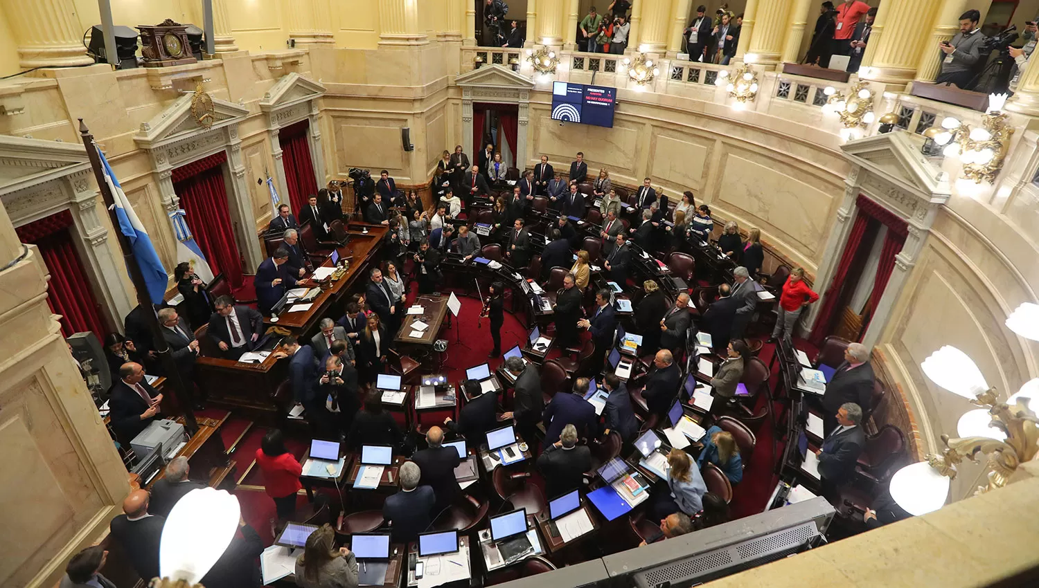 El Senado vivió un histórico debate que se extendió durante más de 16 horas