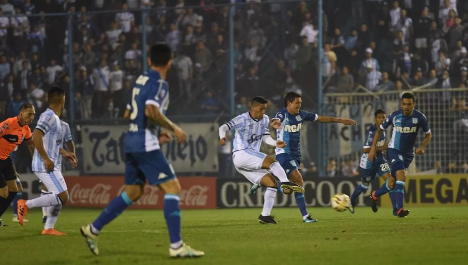 ATLÉTICO EMPATÓ CON RACING EN EL MONUMENTAL