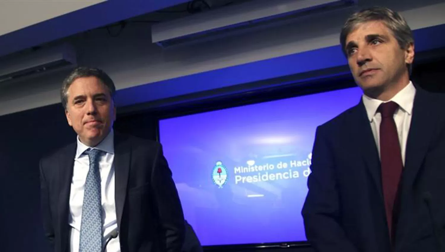 El ministro de Finanzas, Nicolás Dujovne, y el ahora ex titular del BCRA, Luis Caputo.
