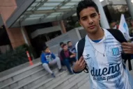 Un tucumano viajó escondido en la caja de un camión para ver a Racing