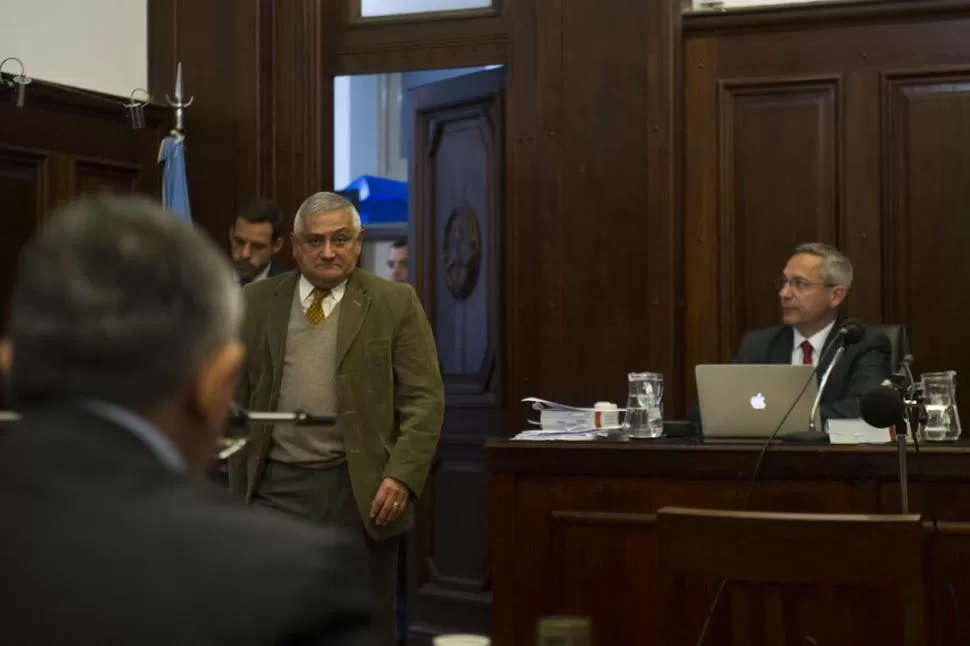 JORNADA. “Ya estaba la doctora Moyano, quien era la jefa en ese momento”, enfatizó Castro ante el Tribunal, entre otras cosas.LA GACETA / FOTO DE JORGE OLMOS SGROSSO.