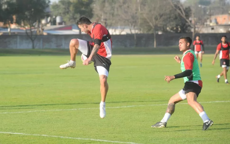 AS DE ESPADAS. Bieler es la principal carta ofensiva que tiene el “Santo”. El goleador quiere extender su racha positiva. LA GACETA / FOTO DE ANTONIO FERRONI.