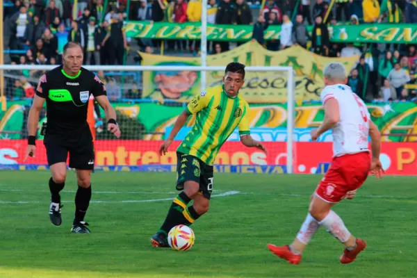 Aldosivi le dio vuelta el partido a Huracán y consiguió el primer triunfo desde que volvió a Primera