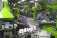 Tambalea el futuro de 500 obreros en la planta de Alpargatas en Aguilares