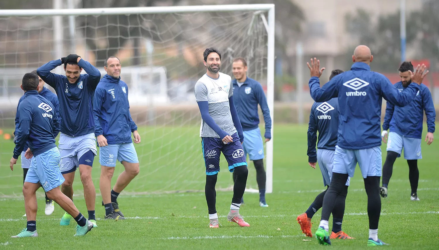 CONVOCADOS. Atlético se prepara para recibir a Colón.