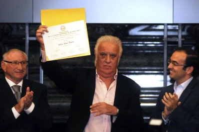 Basile propuso al Cholo Simeone para la Selección y disparó contra Marcelo Bielsa