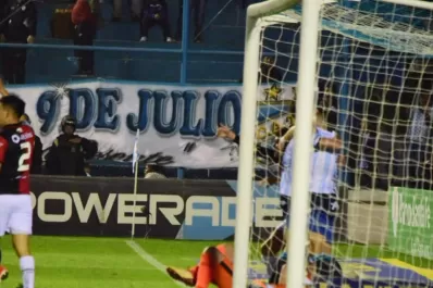 Un golazo de Aliendro le dio a Atlético su primer triunfo en la Superliga