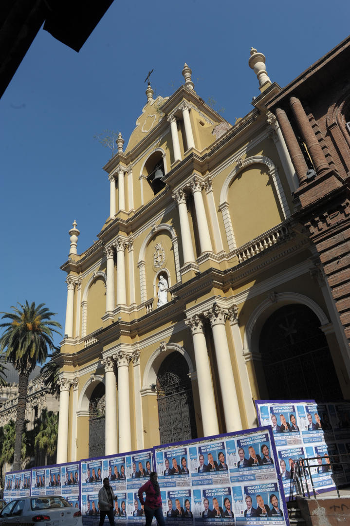 CERRADO. El ingreso principal al centro continuará clausurado.  