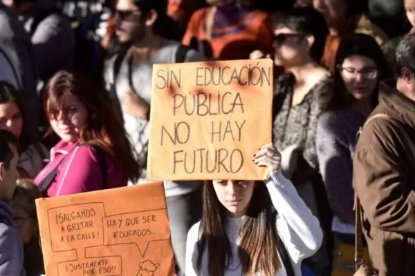 Los docentes comenzarán la cuarta semana de paro