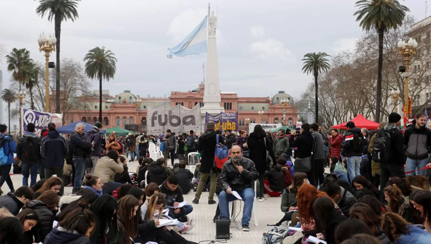 Cuarta semana de paro: fracasó la reunión entre el Gobierno y los docentes universitarios