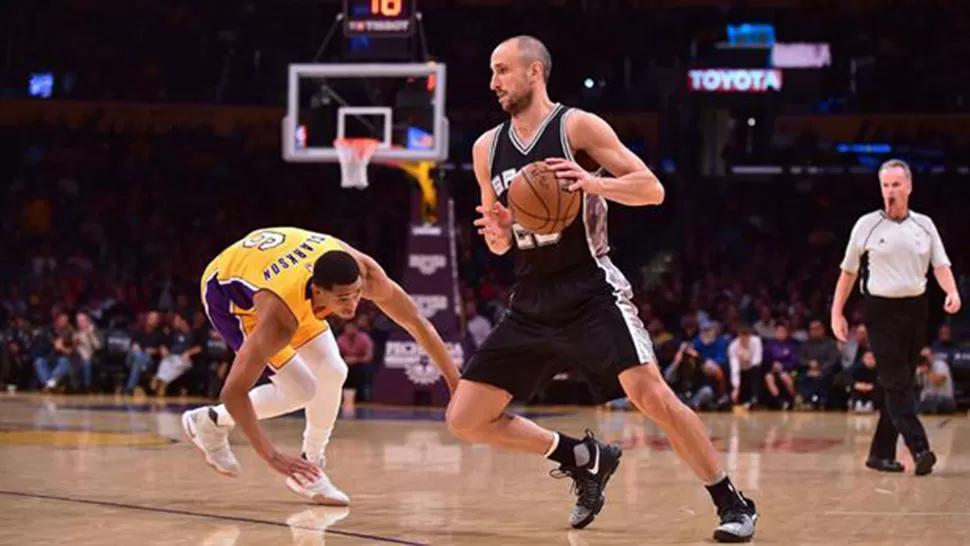 Manu Ginóbili anunció que se retira del básquet, luego de 16 temporadas en la NBA