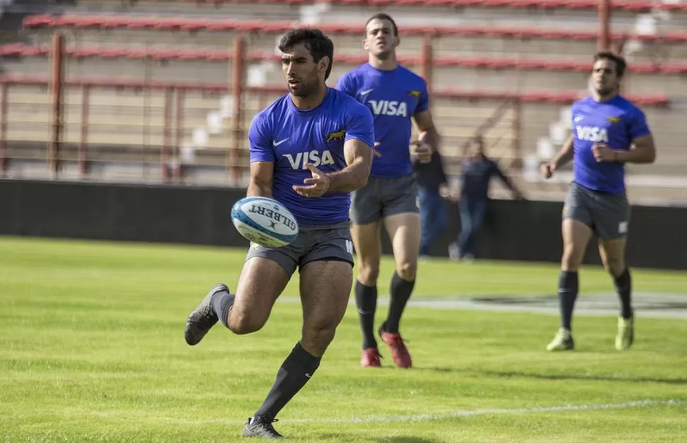 “TOSTAO” LISTO. Orlando se recuperó y quiere ser titular frente a los All Blacks. prensa uar