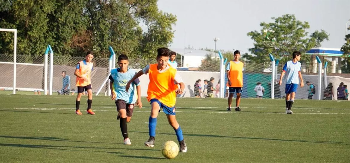 Soñá en grande: Atlético prueba jugadores en Graneros