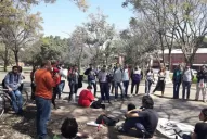 Adiunt critica la oferta salarial y mantiene el paro en la UNT