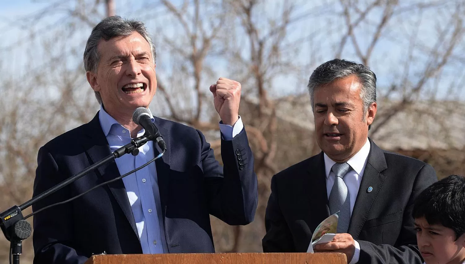 Mauricio Macri, junto al gobernador de Mendoza, Alfredo Cornejo.