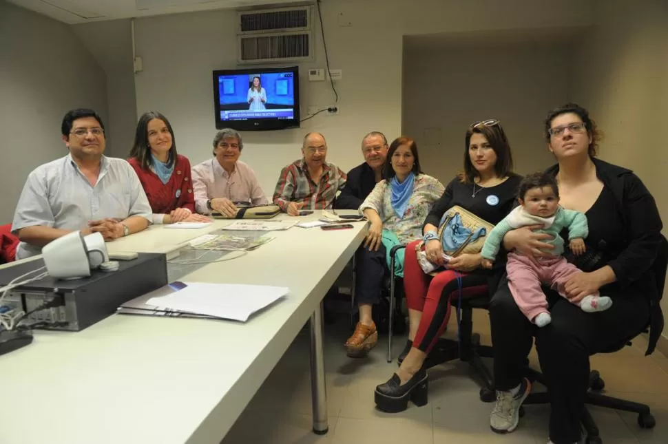 UNIDOS. En LA GACETA los padres piden una educación sexual en valores. LA GACETA / FOTO DE FRANCO VERA.-