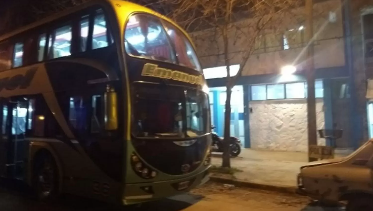 El colectivo quedó demorado en Santa Fe.