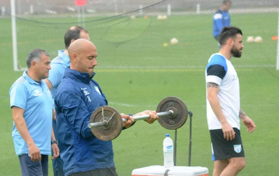  A PLENO. Mercier, uno de los más experimentados del plantel junto a Lucchetti, tiene grandes chances de aparecer en la lista de convocados que Zielinski presentará hoy para recibir mañana, a las 21, a Tigre. la gaceta / foto de Antonio Ferroni