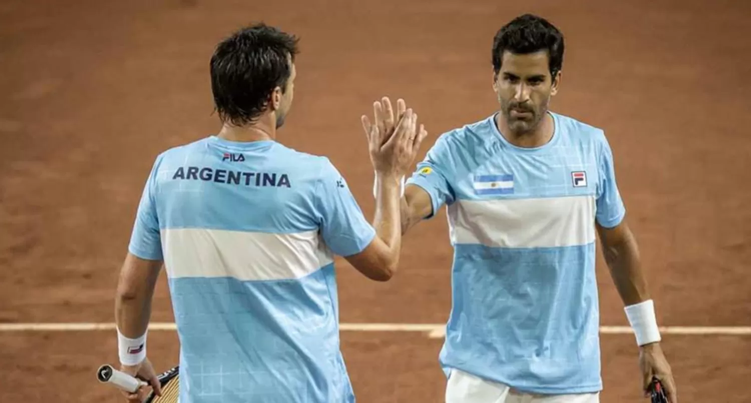 GONZALEZ-ZEBALLOS. Argentina se impuso ante Colombia en dobles.