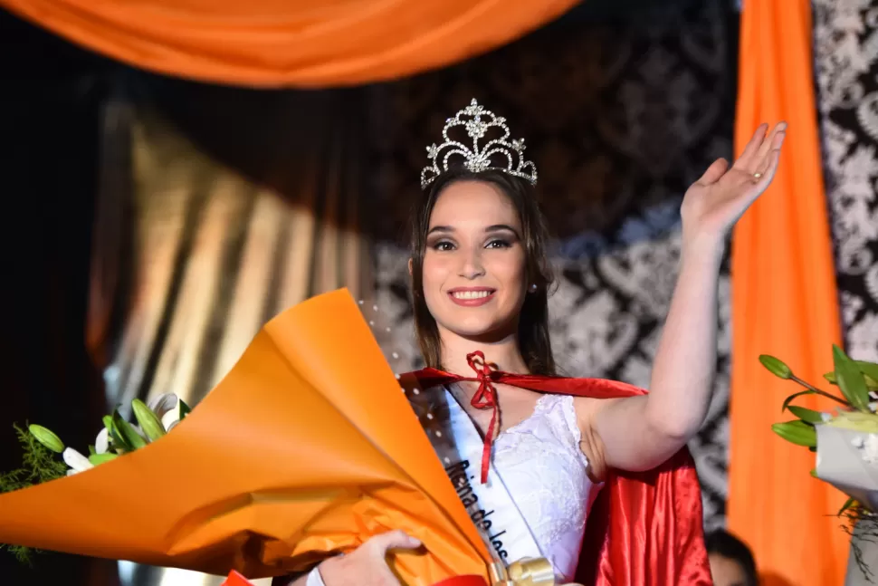 REINA PROVINCIAL DE LOS ESTUDIANTES. Ariana Fernández Guevara fue coronada.