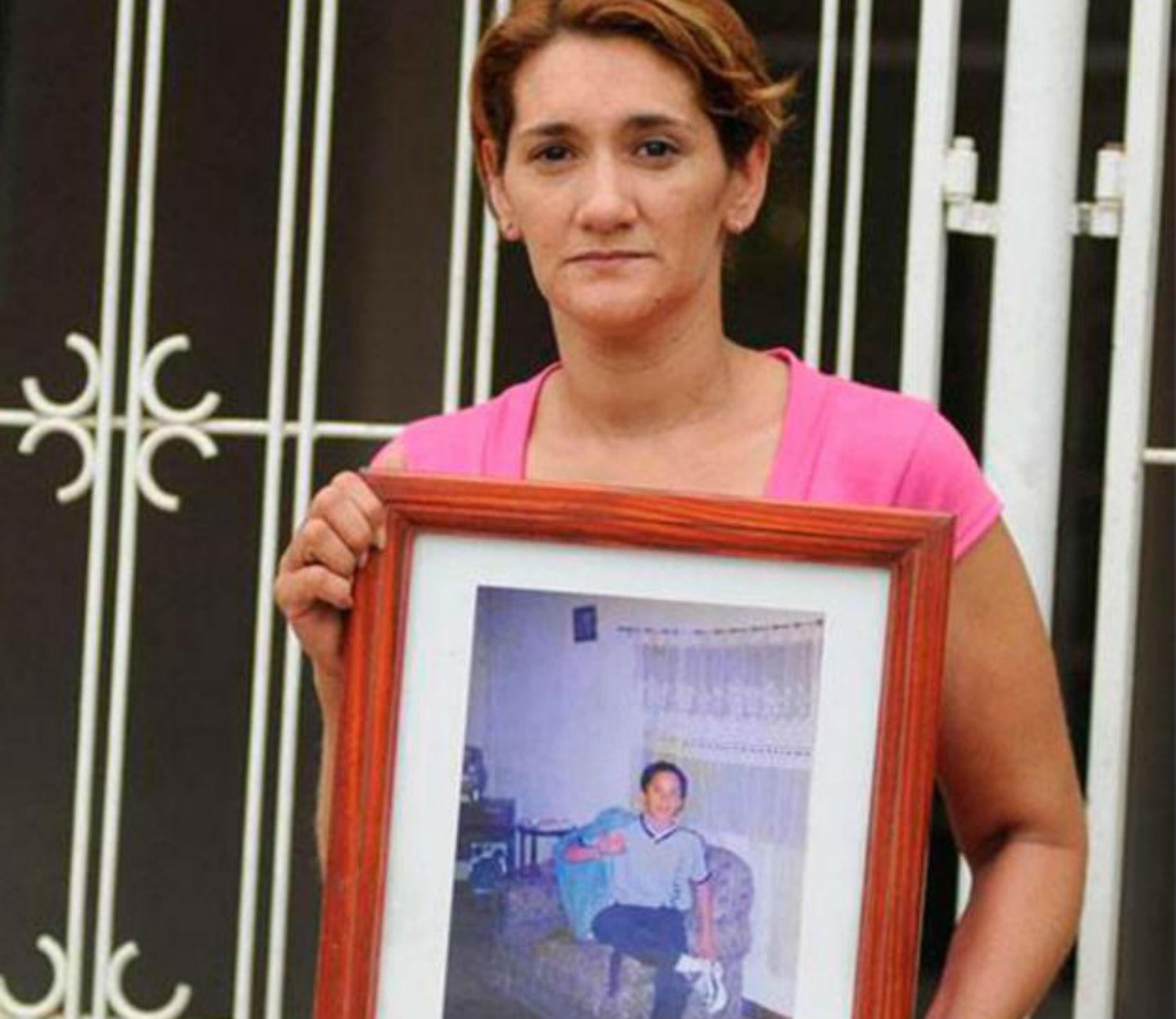 Luis Caro, siempre presente: multitudinario festejo por el Día del Hincha de Decano