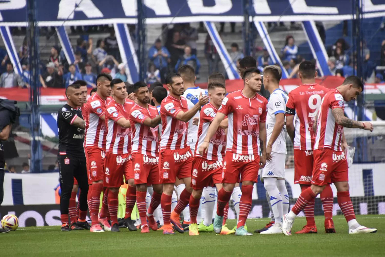 NO PUDO SER. San Martín no pudo con Vélez en Liniers.