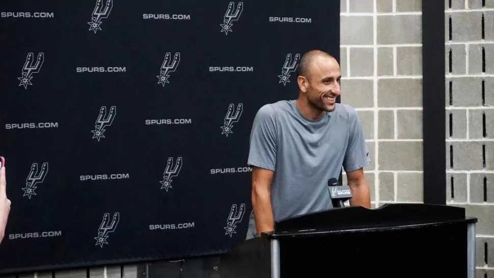 FIGURA. Además de haber sido una estrella de la NBA, la palabra de Manu es escuchada y seguida por millones de fans. PRENSA SAN ANTONIO SPURS