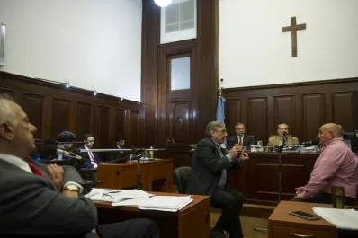 Lebbos: no ha investigado lo que tenía que investigar