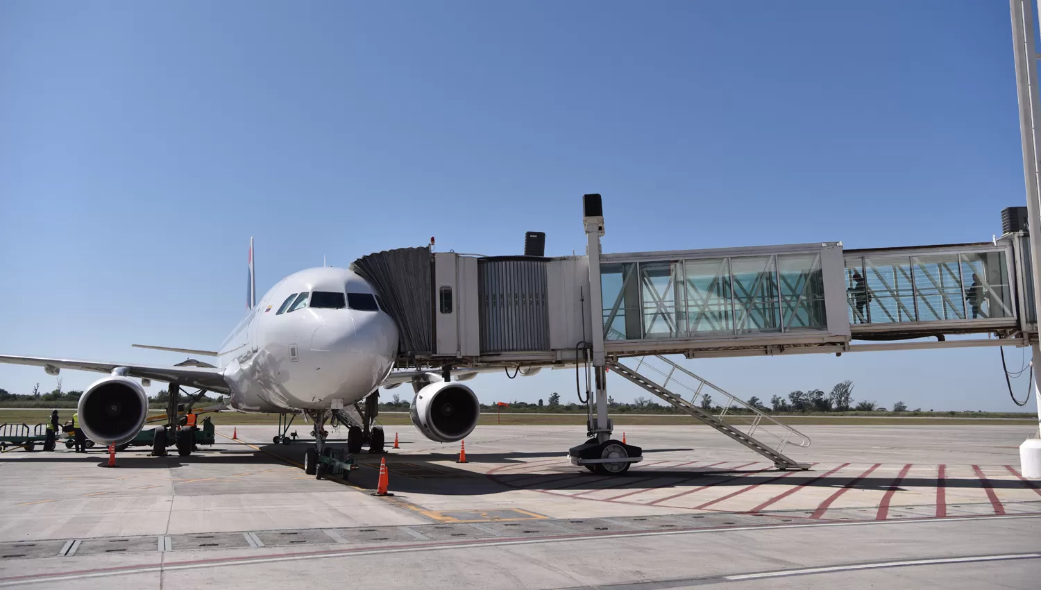 AEROPUERTO TUCUMÁN. En el puesto número 8 de la lista de aeropuertos más visitados.