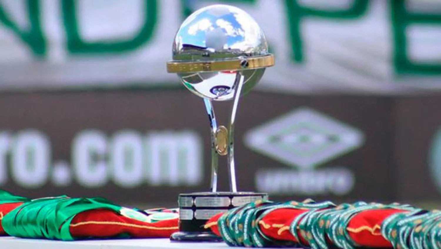 La Copa Sudamericana lo más destacado del día: hora, TV y el resto de la agenda deportiva