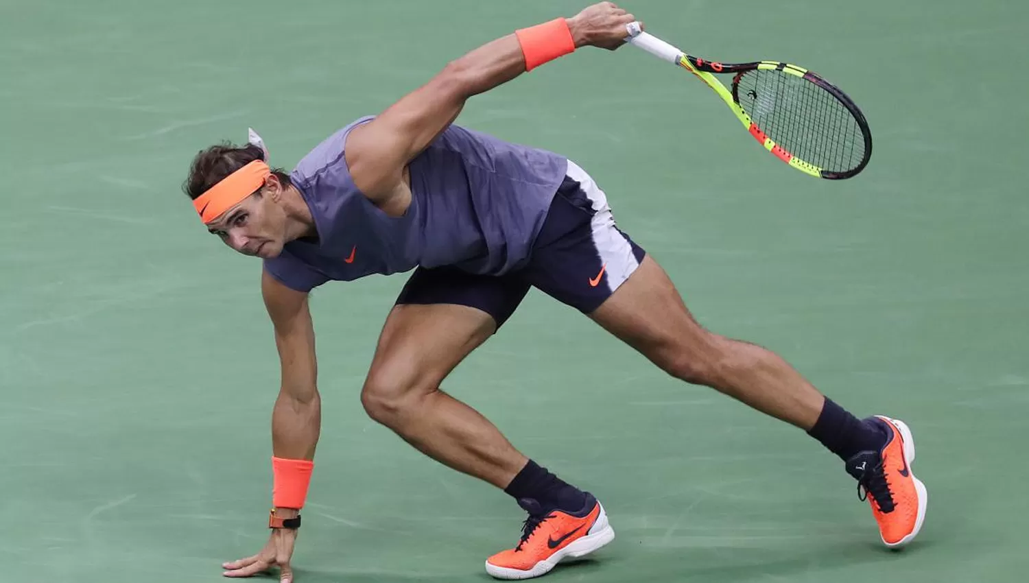 RAFAEL NADAL. El tenista lamentó no poder asistir al torneo.