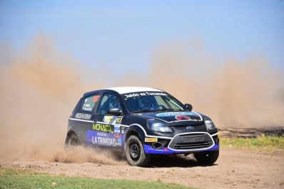 Rally: El intenso calor fue protagonista en la localidad cordobesa de Toledo