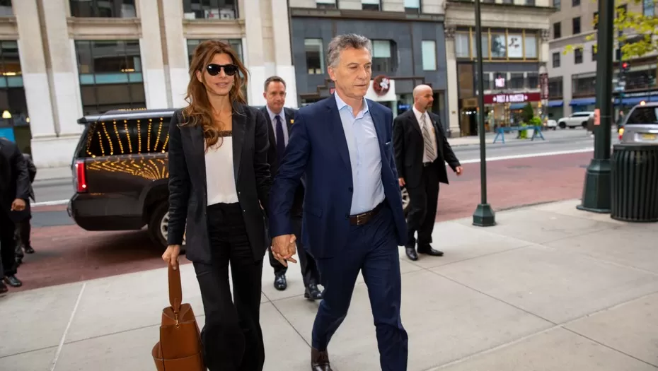 ACOMPAÑADO. Macri llegó a Estados Unidos junto a su esposa Juliana Awada.