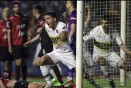 Boca goleó a Colón y levantó el ánimo en La Bombonera