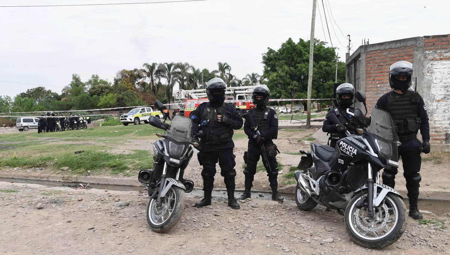 JORNADA VIOLENTA. Los vecinos del barrio San Roque fueron testigos de los ataques entre dos familias.