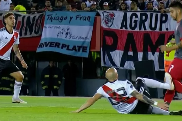 Zafó River: insólito penal no cobrado a Independiente