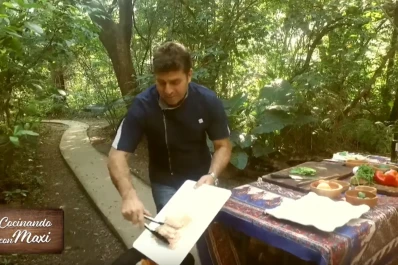 Hoy, en Cocinando con Maxi: milanesa a la napolitana a la chapa