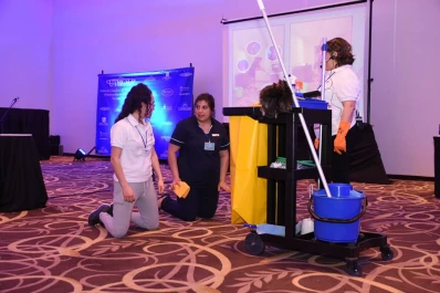 Realizan un taller para preservar y cuidar a los trabajadores y empleados de piso